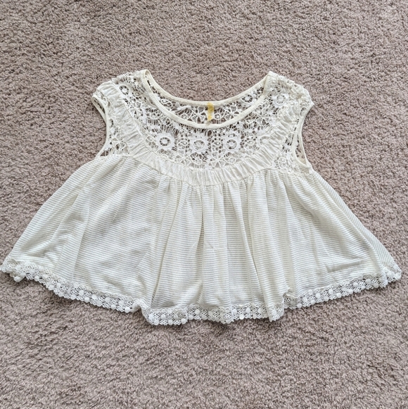 Free People Ivory White Heart Throb Floral Babydoll Lace Top Size XS - Picture 6 of 9
